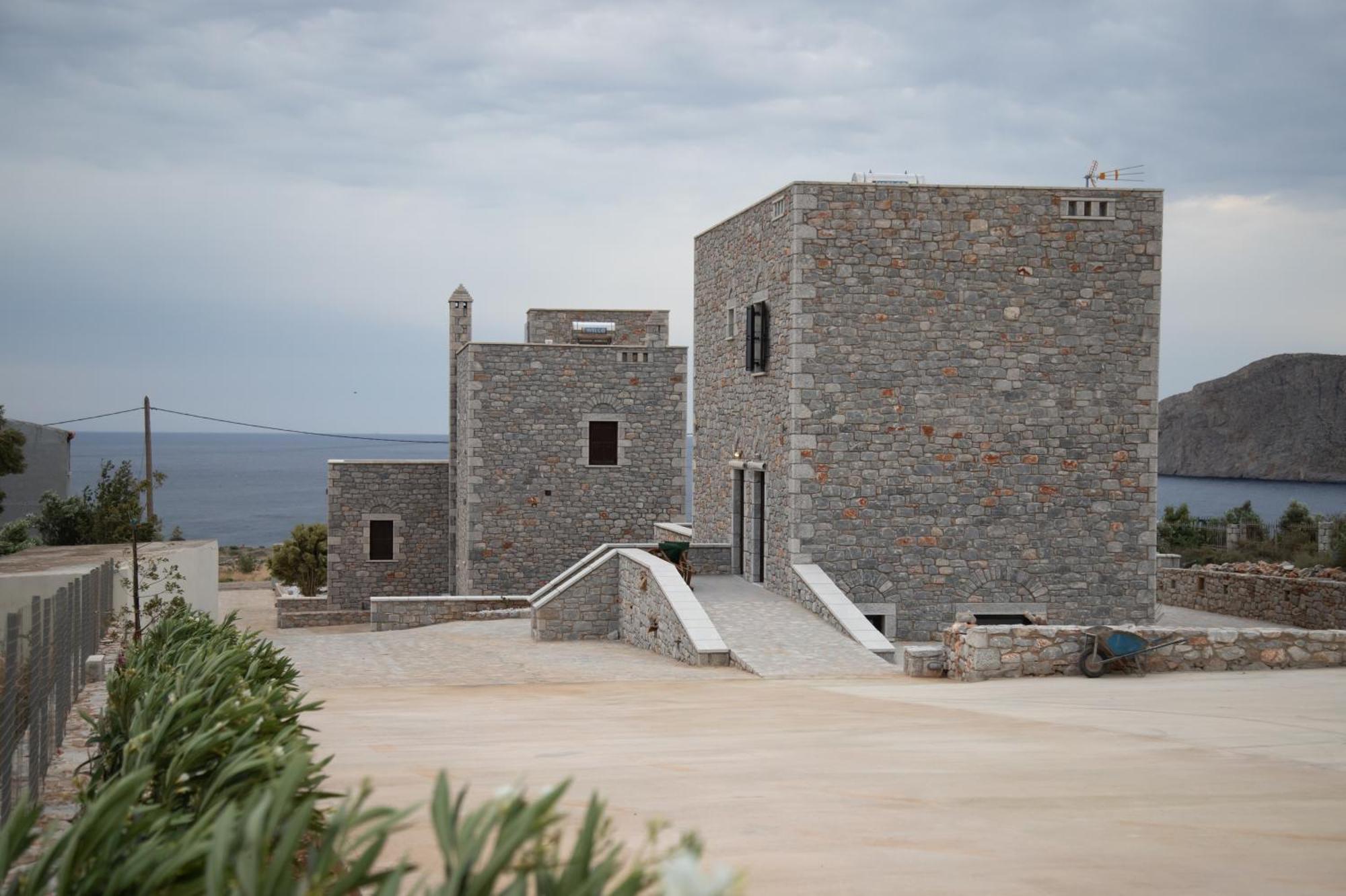 Armenopetra View Gerolimenas Aparthotel Agios Nikolaos  Exterior photo