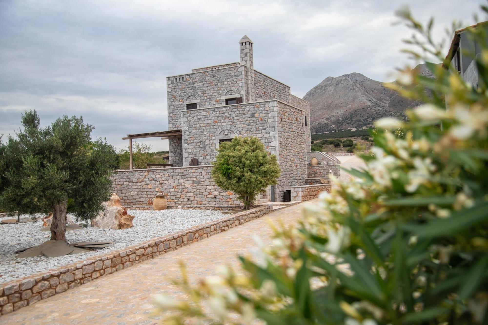 Armenopetra View Gerolimenas Aparthotel Agios Nikolaos  Exterior photo